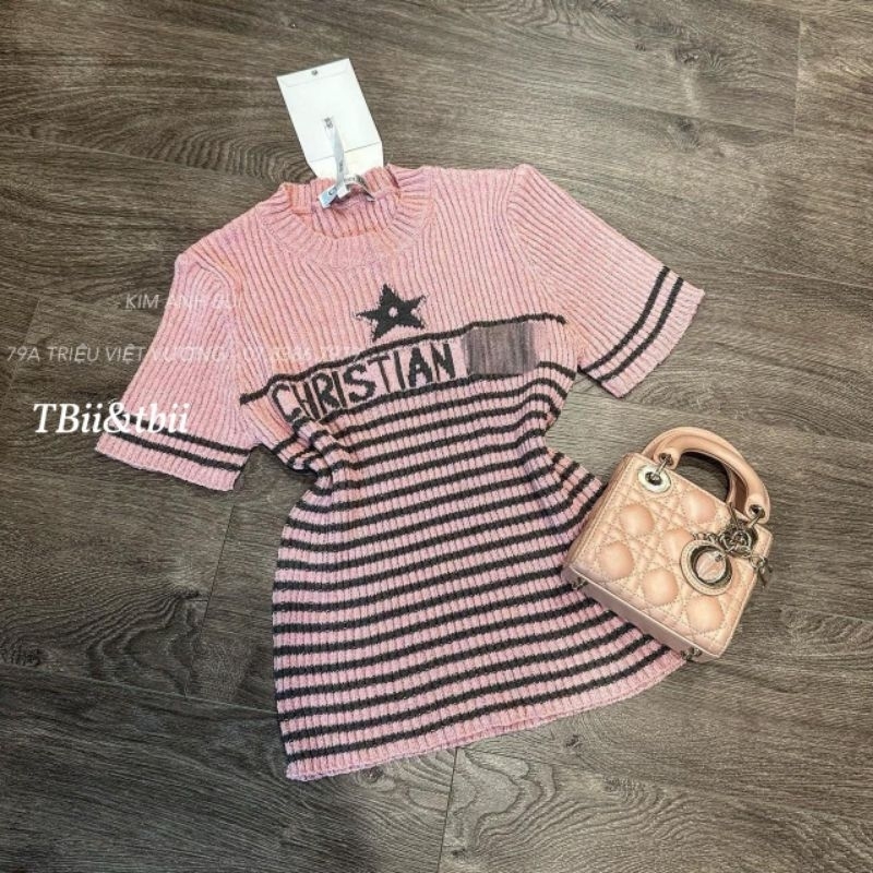 Áo len kẻ ngôi sao hàng QC