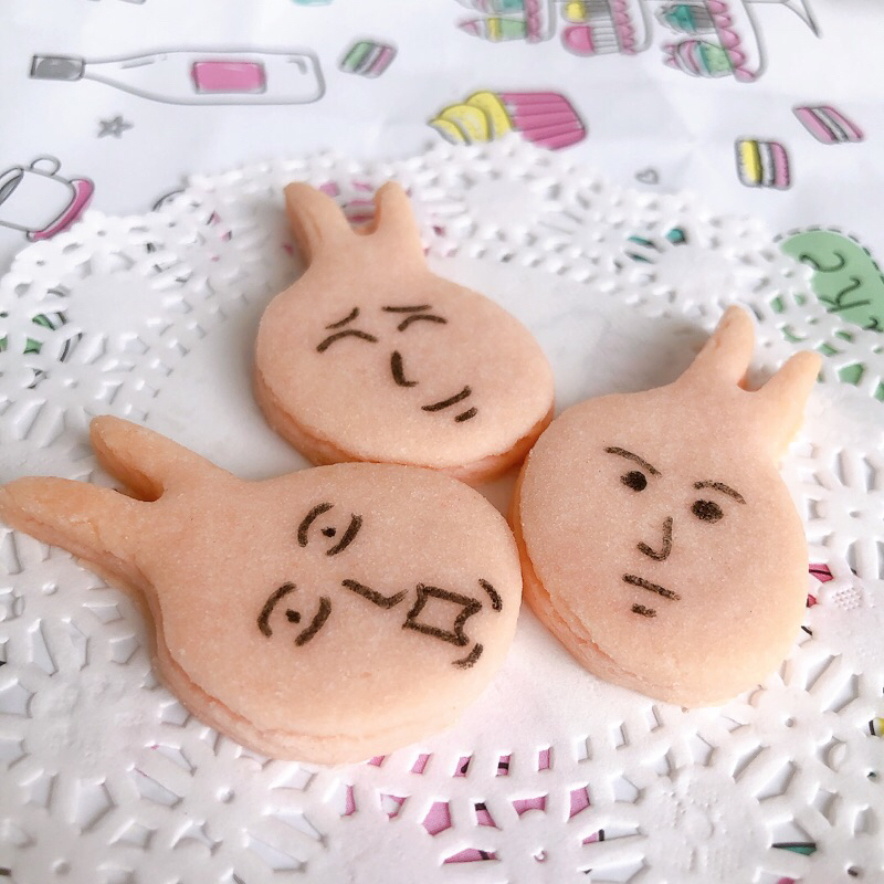 Bánh quy thỏ Hồng meme