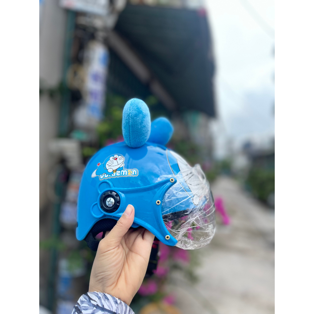 Nón bảo hiểm  doremon em bé từ 2 đến 7t