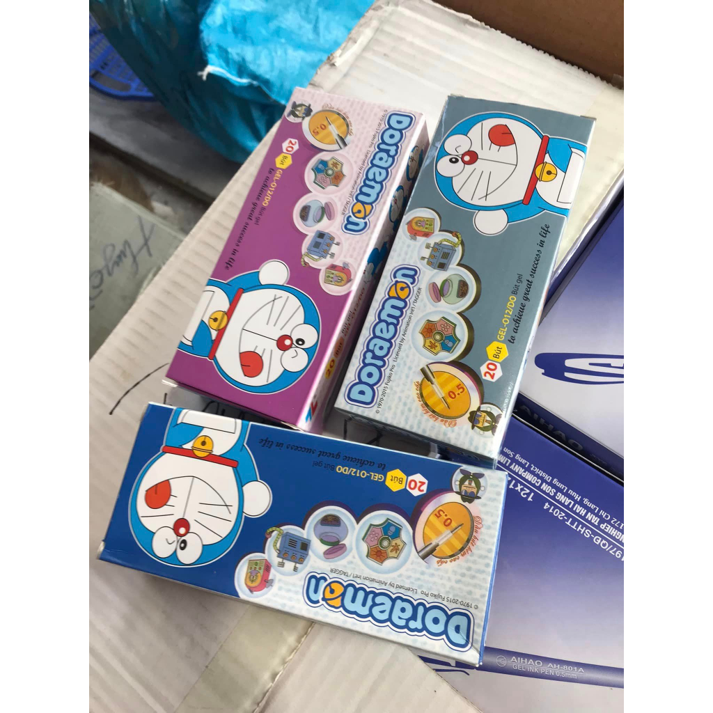 HỘP 20 CHIẾC BÚT KIM DOREMON CHO BÉ TIỂU HỌC