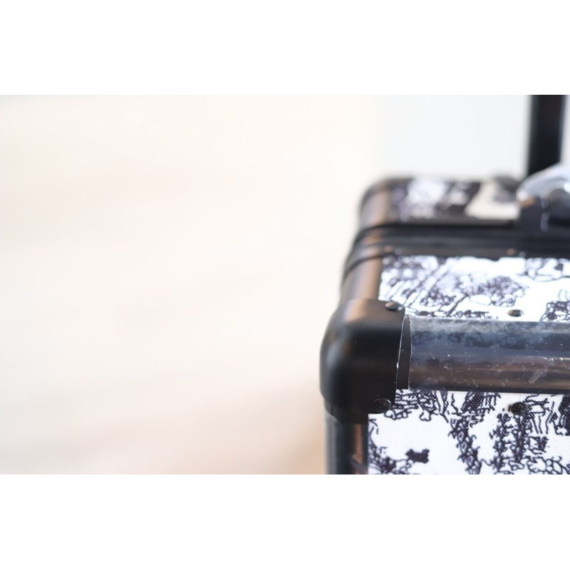 VaLi Di0r NB mầu mới