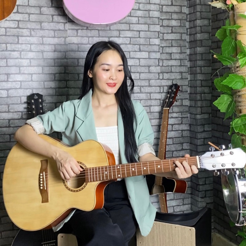 Đàn guitar acoustic SV-A1 - Đàn tập chơi giá rẻ - Tặng 8  phụ kiện được sinh viên ưa chuộng