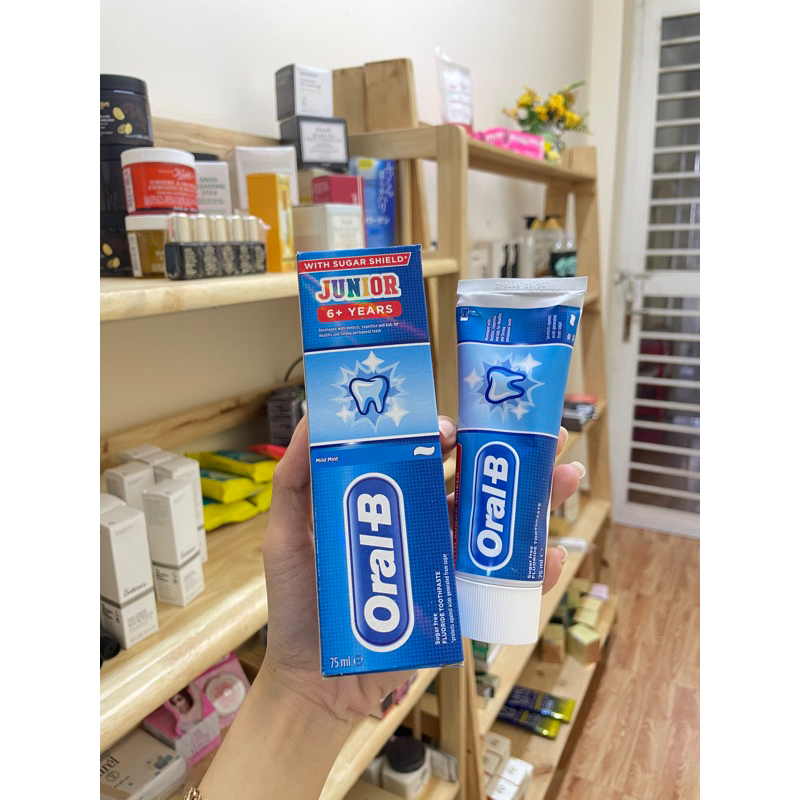 KEM ĐÁNH RĂNG ORAL-B (ĐỨC) DÀNH CHO BÉ TỪ 6 TUỔI