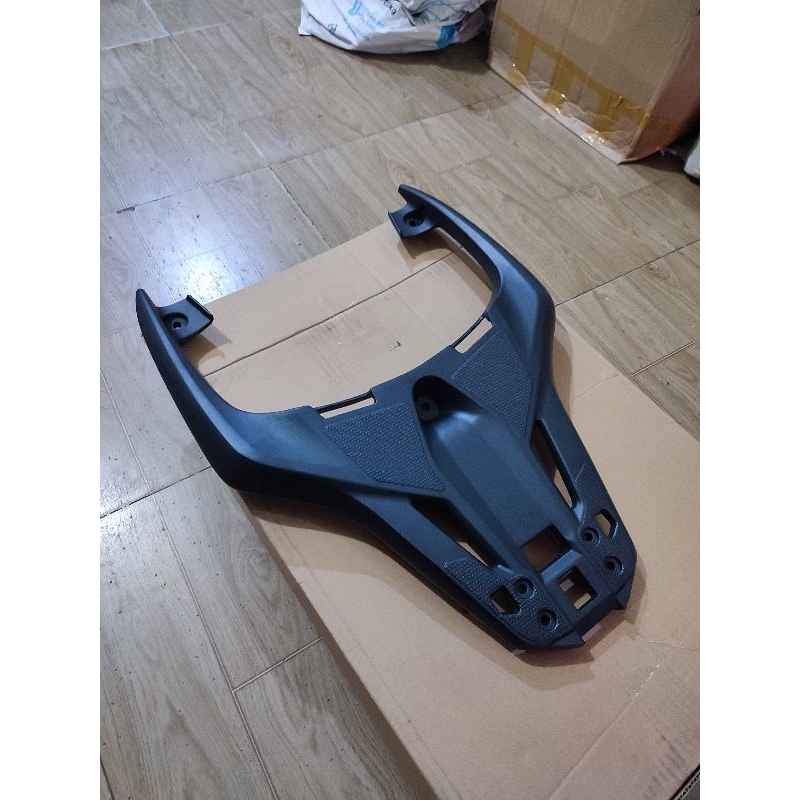Cảng sau tay dắt SH 350i nhôm đúc nguyên khối
