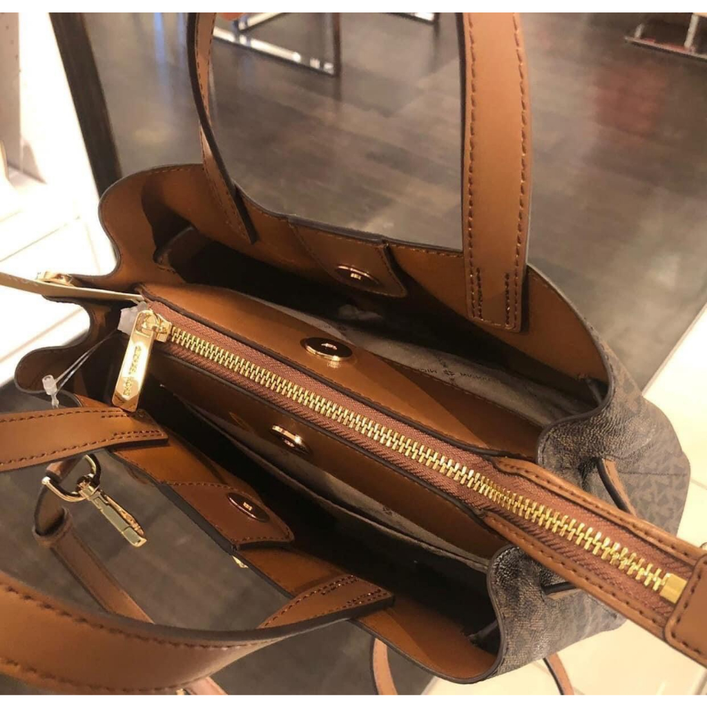 Túi xách chính hãng nữ Michael Kors emillia  nâu logo