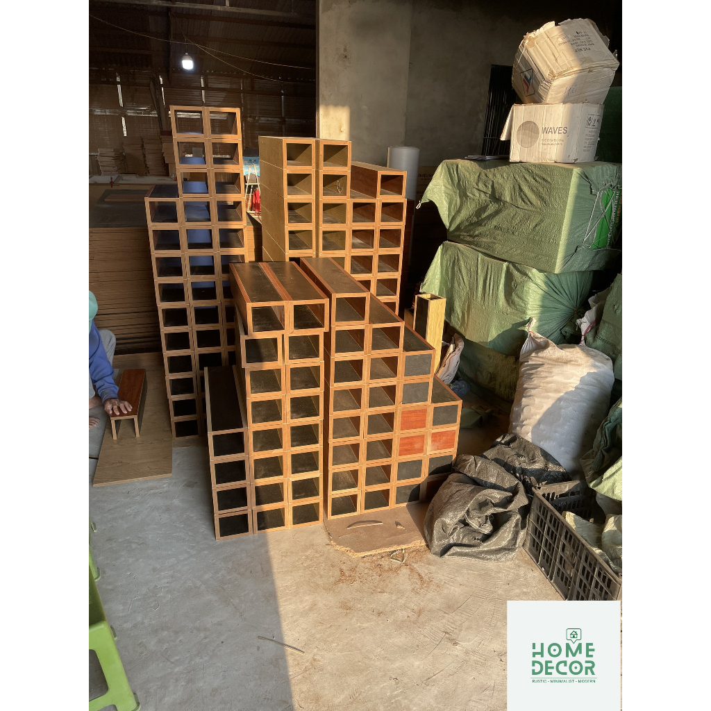 Chân loa gỗ, Chân loa đứng