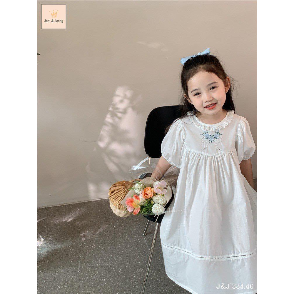 Váy trắng tay bồng hoa xanh bé gái