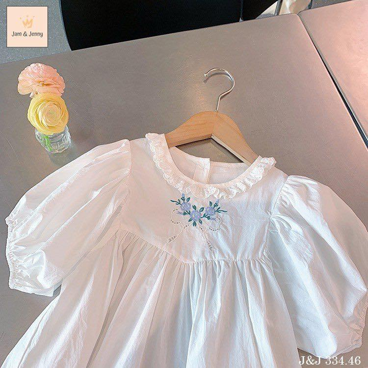 Váy trắng tay bồng hoa xanh bé gái