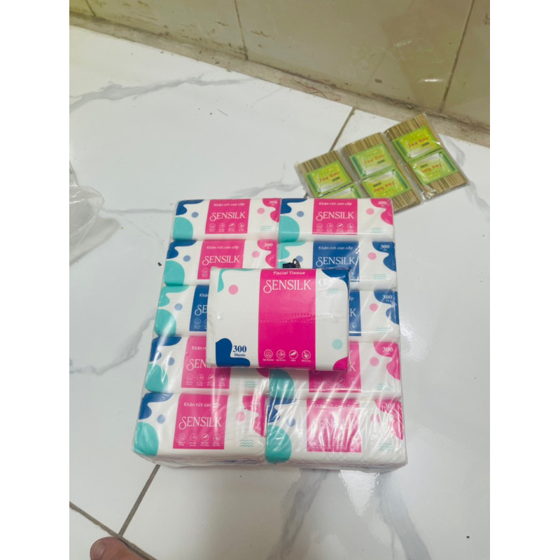 Khăn rút cao cấp gói 300 tờ