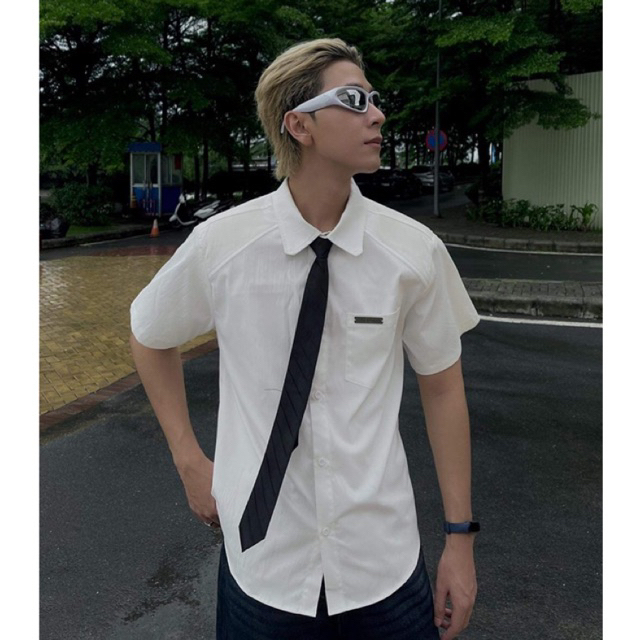 Sơ mi OAO STUDIO tay ngắn có đệm vai