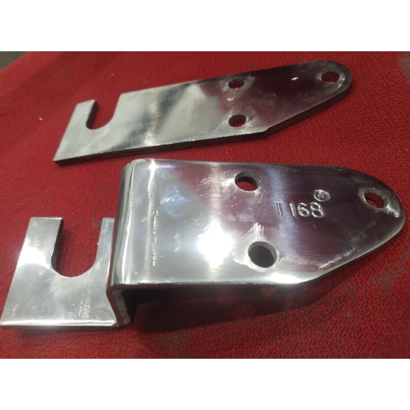 Tai bách cong INOX . tai bách thẳng INOX . Bát Tai chốt khoá bản lề INOX thành thùng xe tải . phụ tùng ô tô Tải