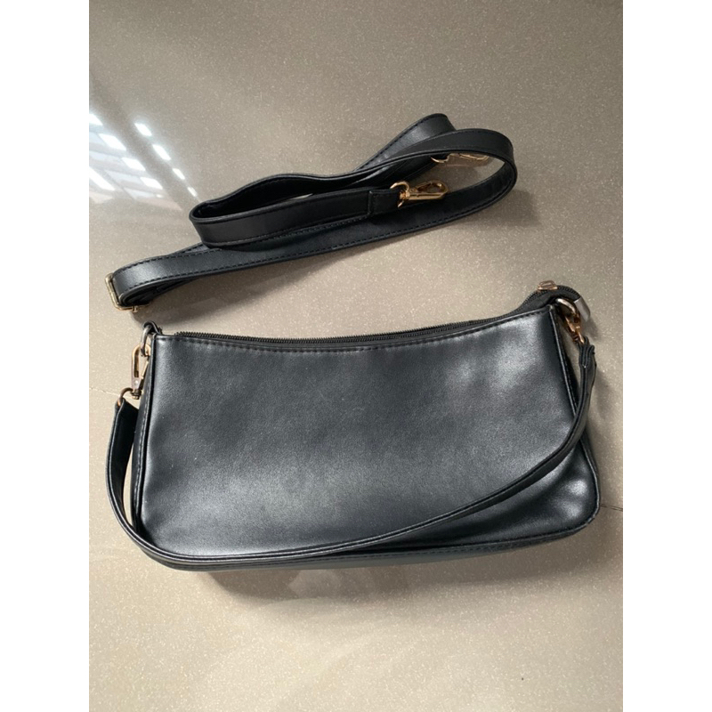 Corset, túi xách, mũ phụ kiện hot trend giá pass