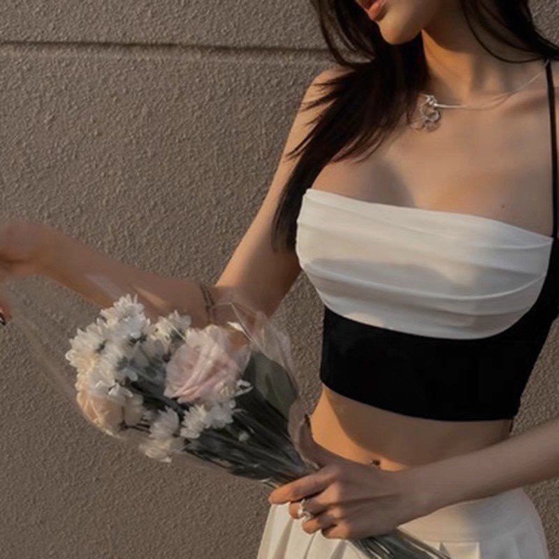 Áo croptop cột dây đen trắng sexy
