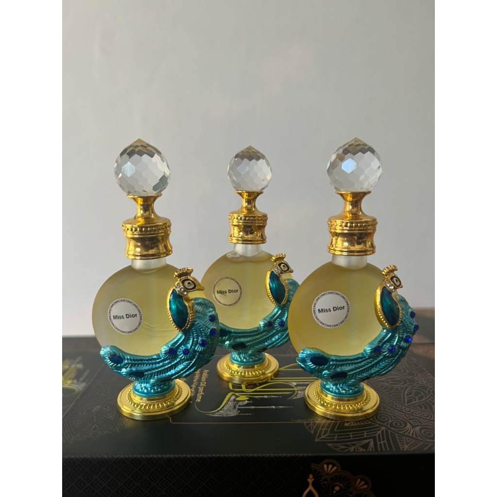 Tinh dầu dubai hương MissDior trẻ trung, lịch sự chai 15ml - tinh dầu dubai chính hãng | BigBuy360 - bigbuy360.vn