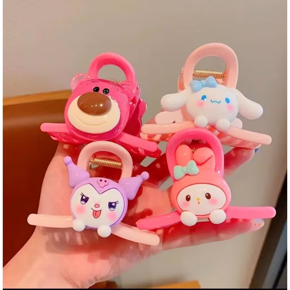 Kẹp Tóc Cho Bé Sét 4 Kẹp Tóc Càng Cua Hình Gấu Dâu Cute