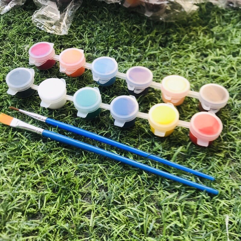 Màu nước tô tượng, màu acrylic tô đẹp