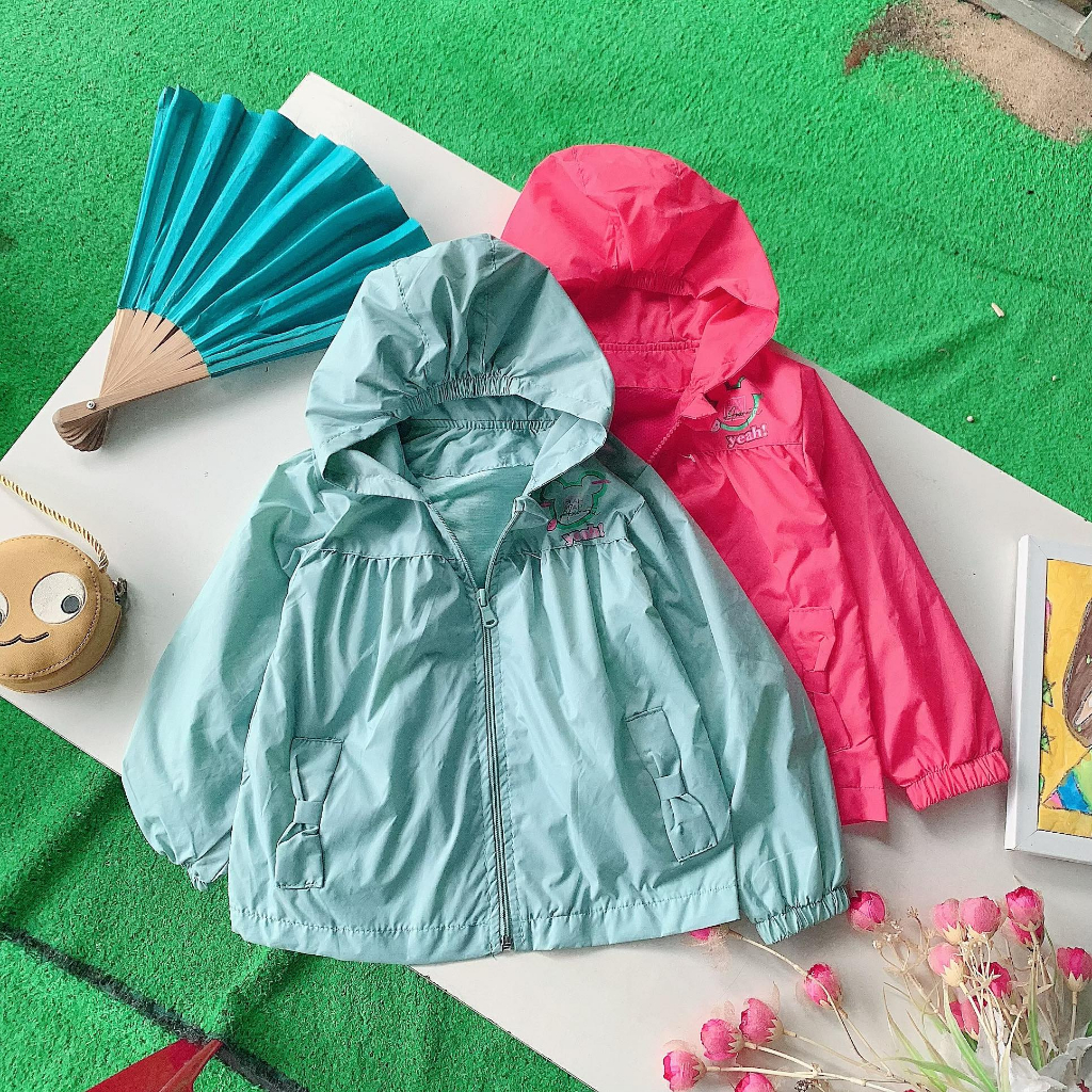 Áo khoác cho bé gái vải dù dáng xòe 12kg đến 25kg