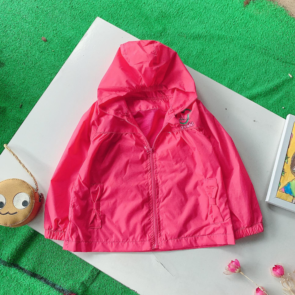 Áo khoác cho bé gái vải dù dáng xòe 12kg đến 25kg