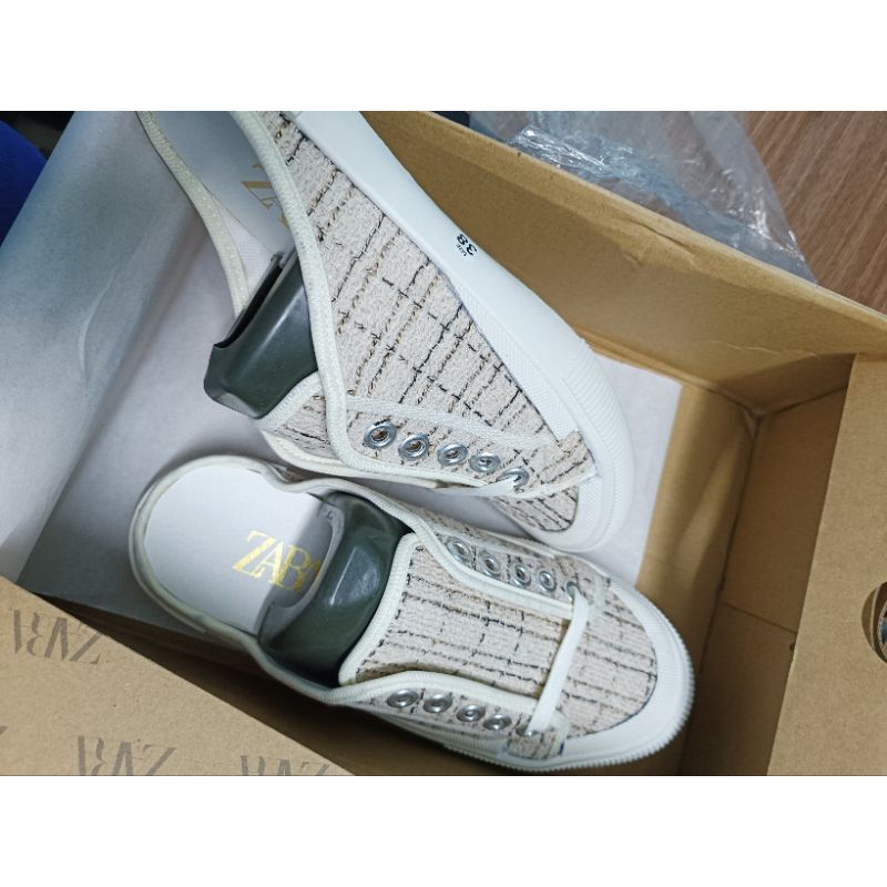 Giày Sục vải ZR