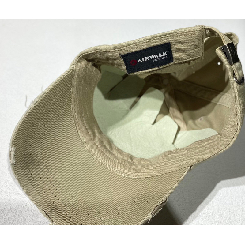 Mũ 2hand bụi Air Walk