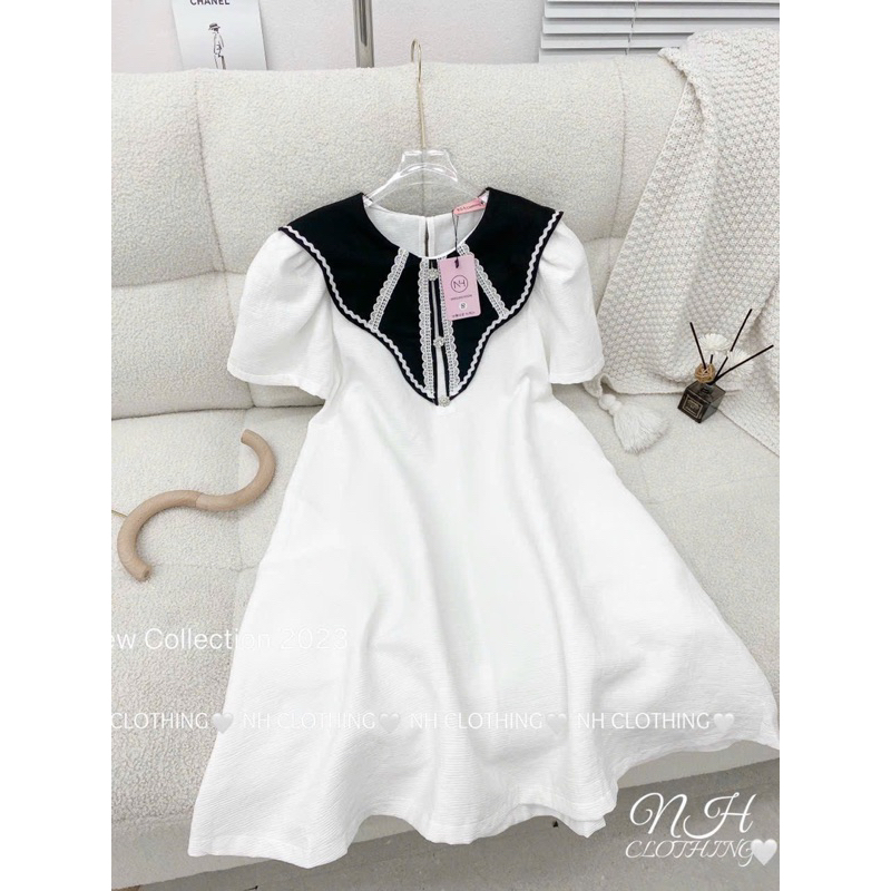 Váy cổ viền ren khuy đá