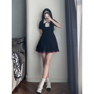 Váy đuôi cá cổ sơmi CG