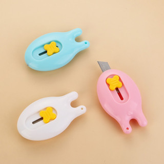 Dao rọc giấy mini tai thỏ màu ngọt ngào lưỡi dao thép không gỉ siêu bén - 8136