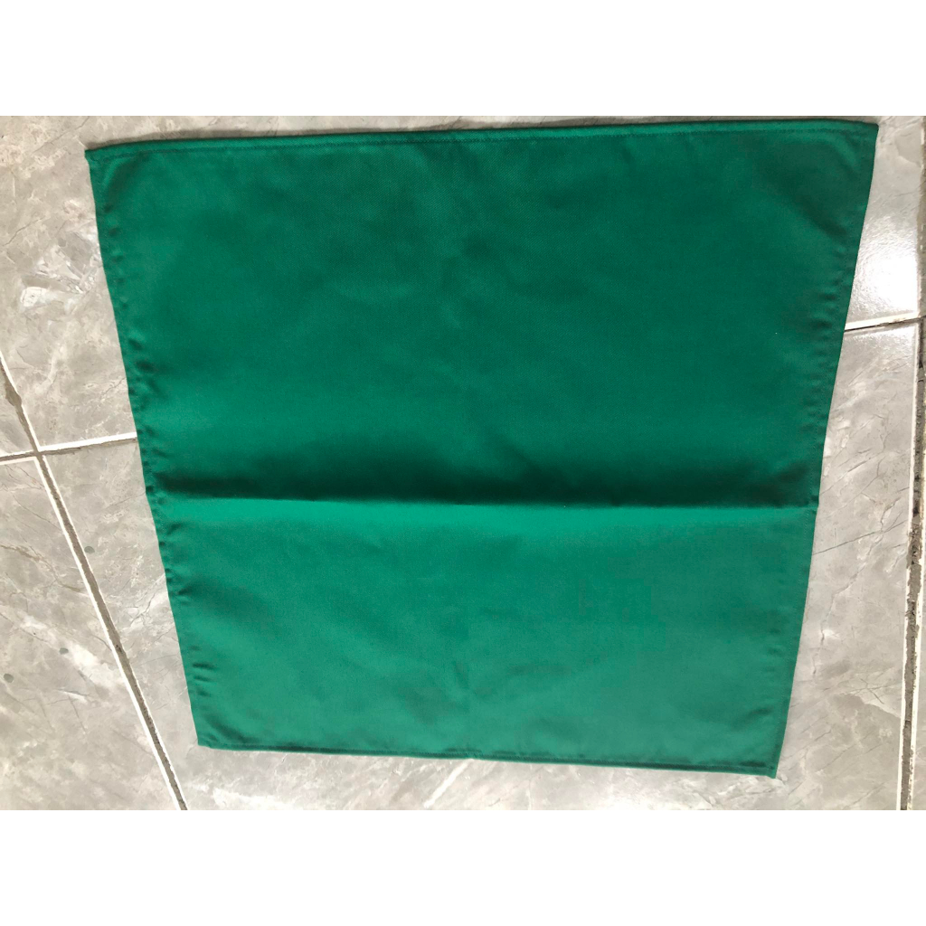 Voan, săng trải bàn 2 lớp màu xanh lá cây