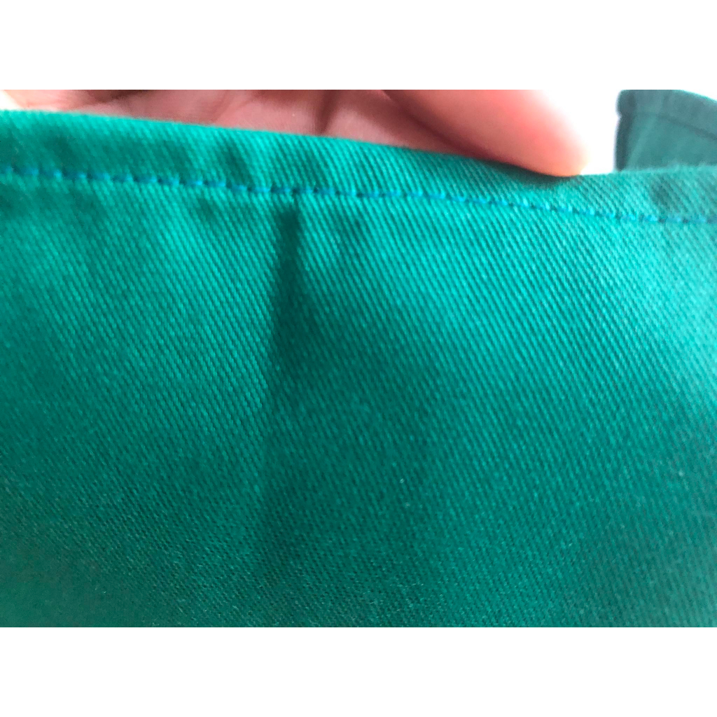 Voan, săng trải bàn 2 lớp màu xanh lá cây