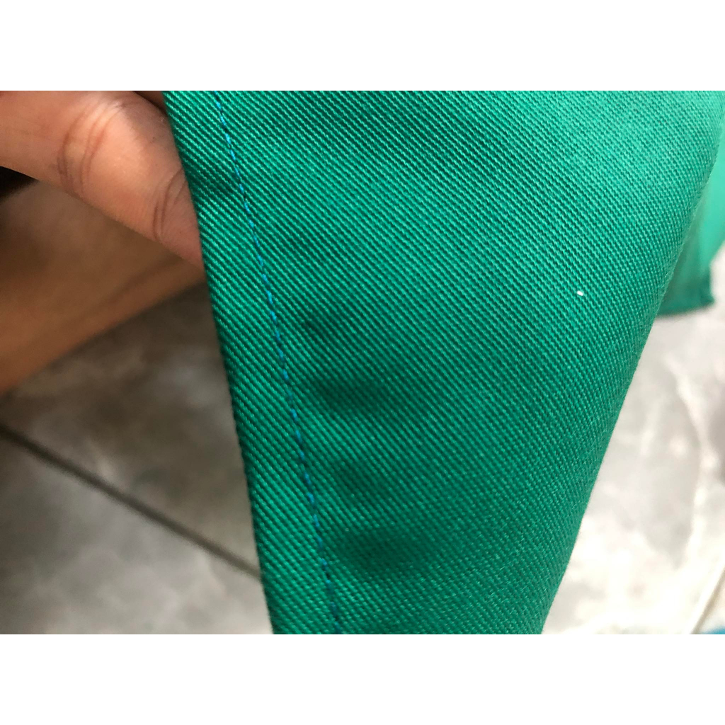 Voan, săng trải bàn 2 lớp màu xanh lá cây