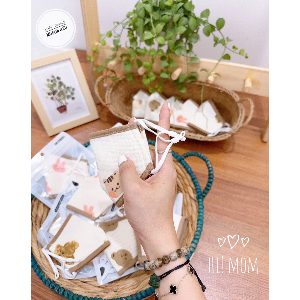 Khẩu trang xô  Himom Muslin cho bé in hoa tiết xinh xắn