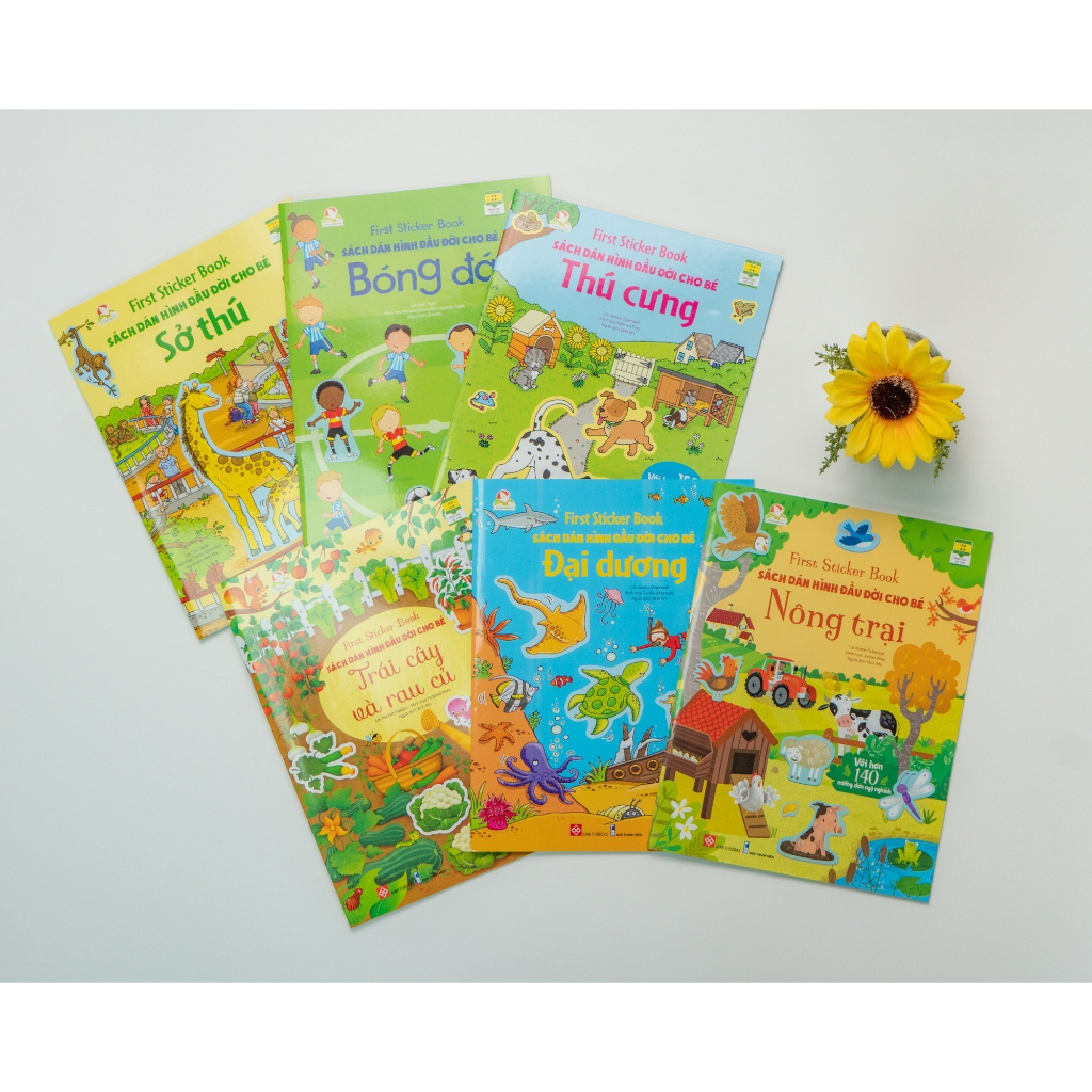 Sách - First Sticker Book - Sách dán hình đầu đời cho bé - Nông trại