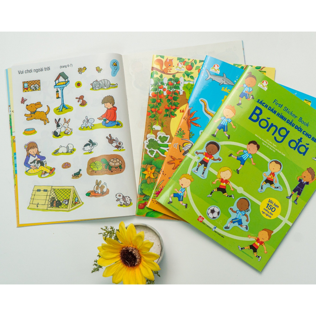 Sách - First Sticker Book - Sách dán hình đầu đời cho bé - Nông trại