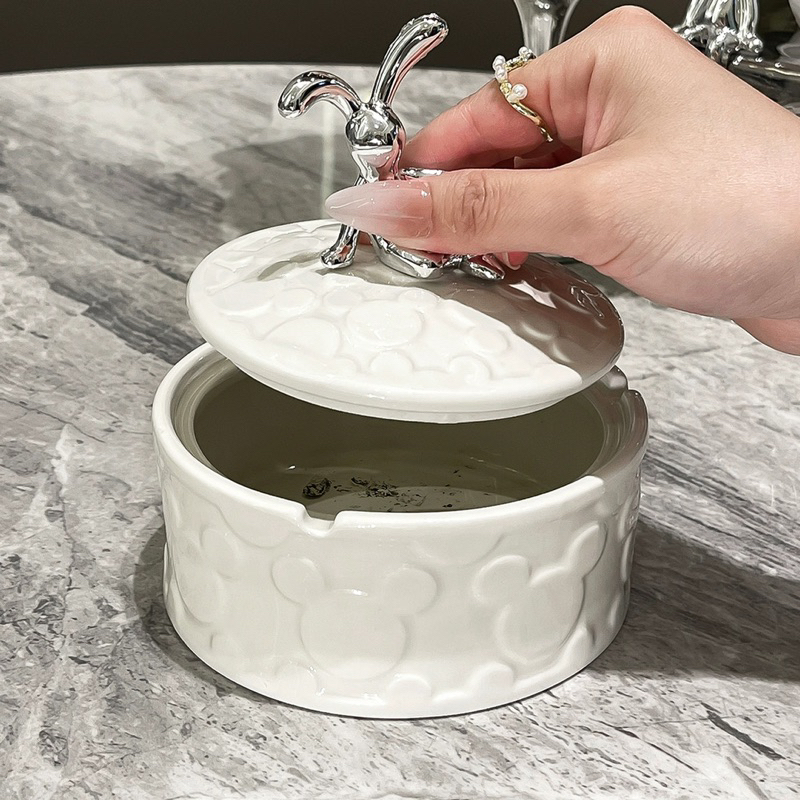 Gạt Tàn Thỏ Lười Bằng Sứ Decor