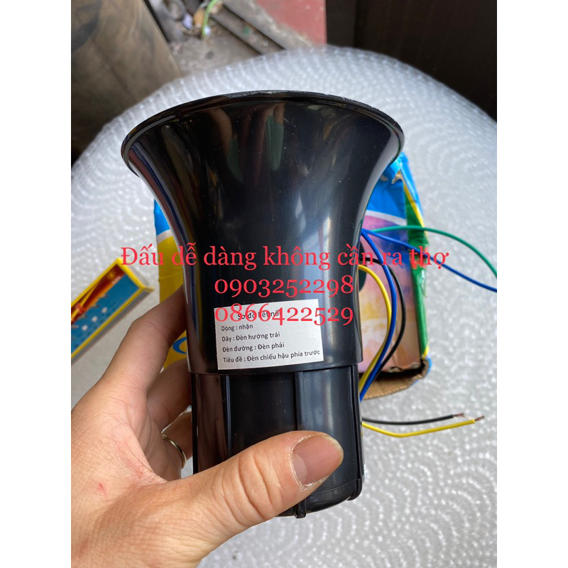 Còi lùi , còi xi nhan giọng nói âm thanh to , còi de 12v 24v chịu nước tốt