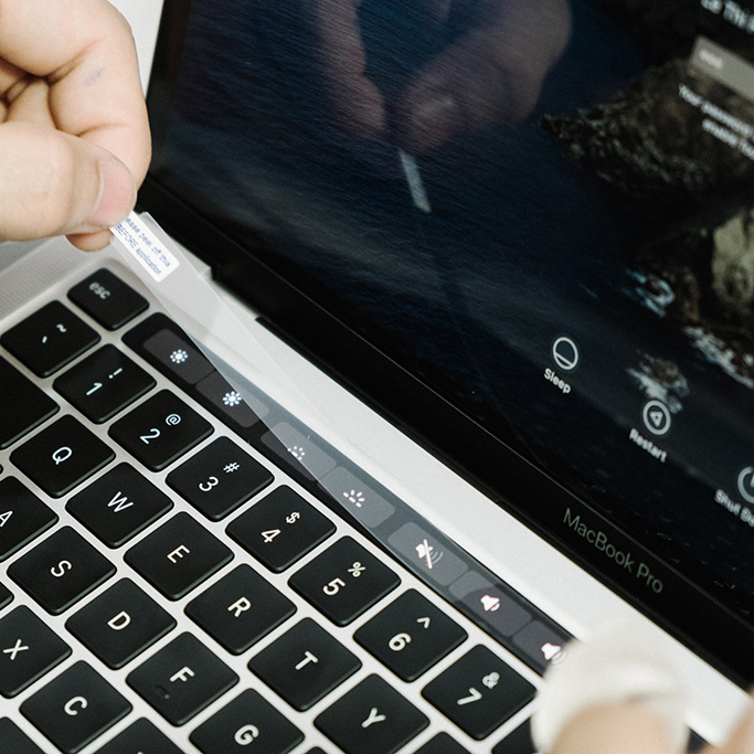 Miếng Dán Bảo Vệ Touch Bar Cho Macbook Pro m1/m2 - DM16