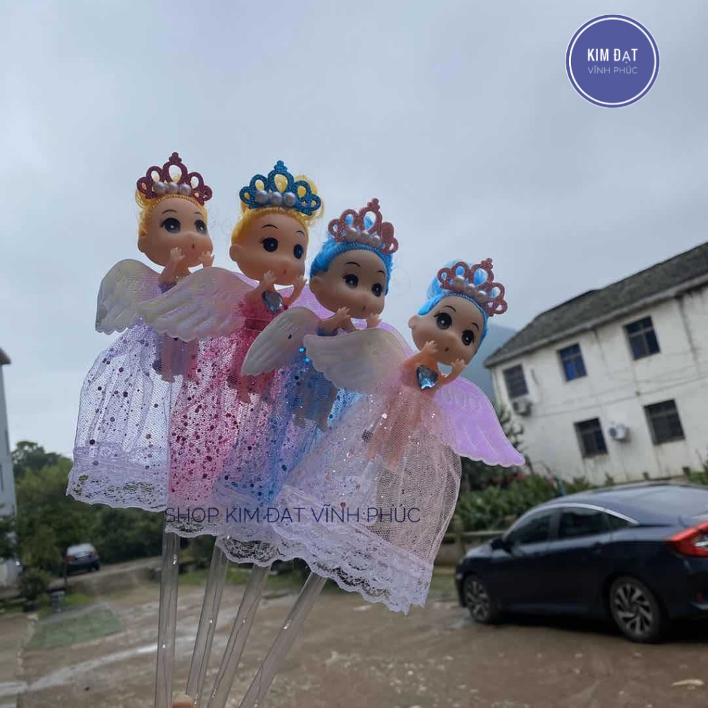 Đèn Búp bê phát sáng có sẵn pin . đồ chơi Đèn lồng công chúa nhiều màu sắc