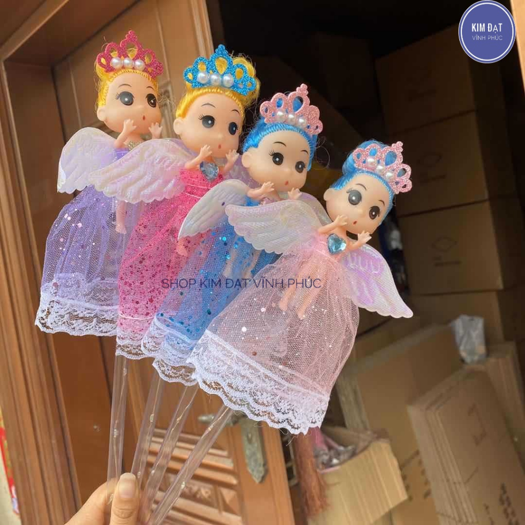 Đèn Búp bê phát sáng có sẵn pin . đồ chơi Đèn lồng công chúa nhiều màu sắc