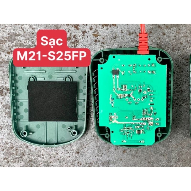 Pin  21V  4.0Ah  Dekton M21-B4000