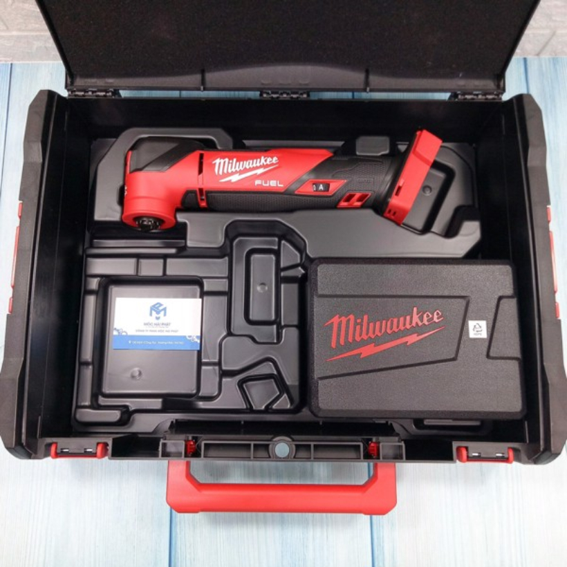 Máy cắt rung đa năng Milwaukee M18 FMT