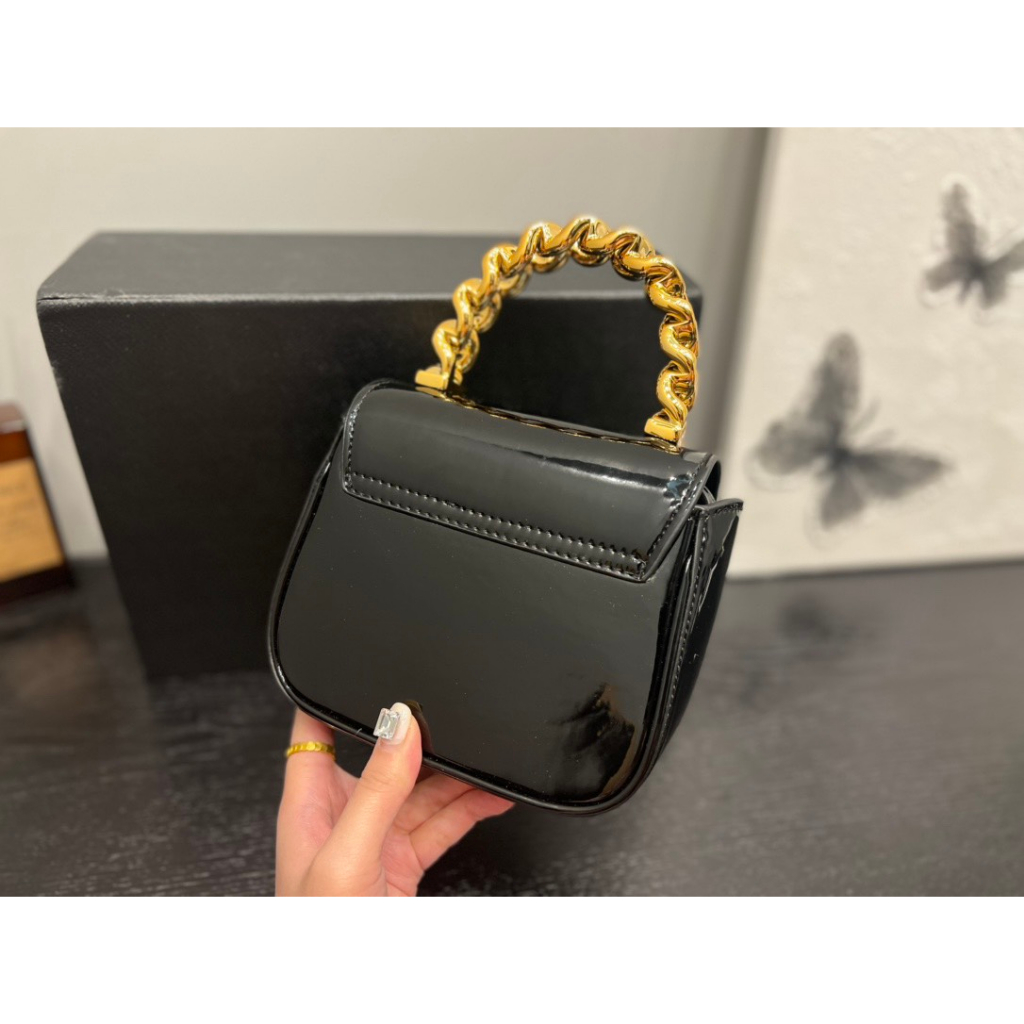 TÚI VERSAC MUDUSA MINI DA BÓNG SZ16