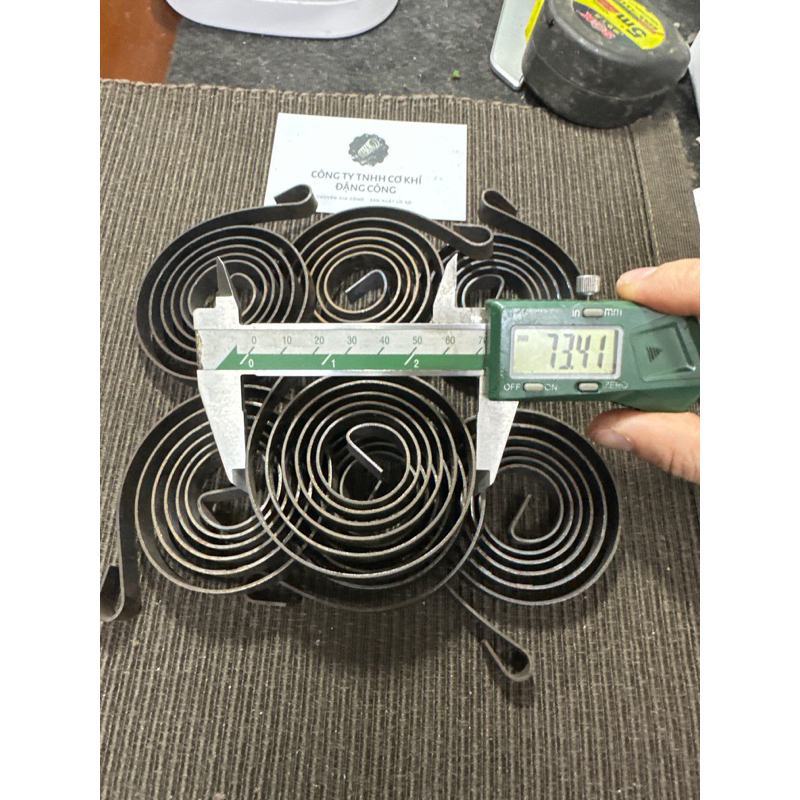 Lò xo cót máy khoan, đồng hồ, v..vv