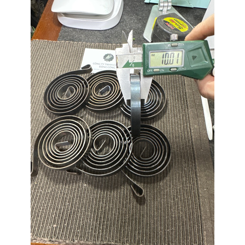 Lò xo cót máy khoan, đồng hồ, v..vv