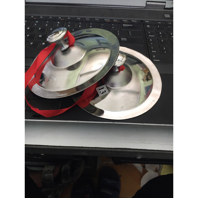 Chũm choẹ inox 13cm  cho bé