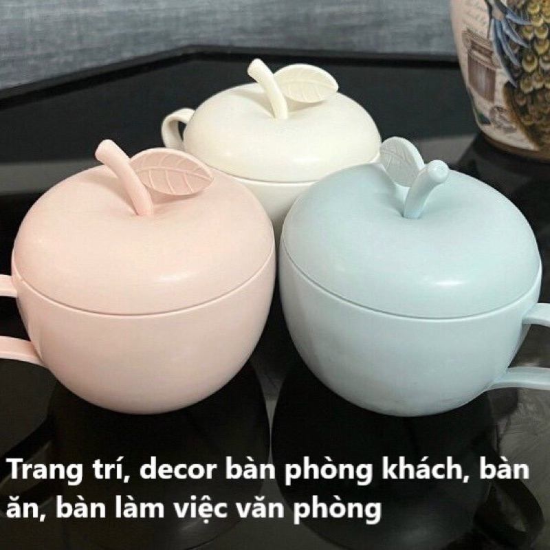 Cốc Uống Nước Quả Táo Có Nắp Đậy Nhựa Việt Nhật Xinh Xắn, Cốc Uống Nước Cho Bé Chống Vỡ