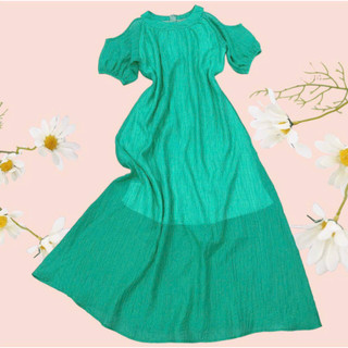ĐẦM MAXI THIẾT KẾ HỞ VAI