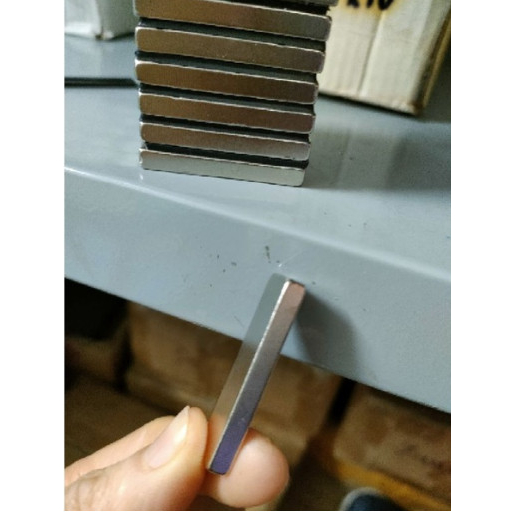 Nam châm viên đất hiếm 40x10x5mm, 40x10x3mm, 40x10x2mm