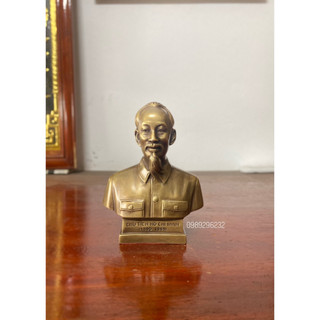 Tượng Bác Hồ bằng đồng vàng màu hun cỡ nhỏ để bàn