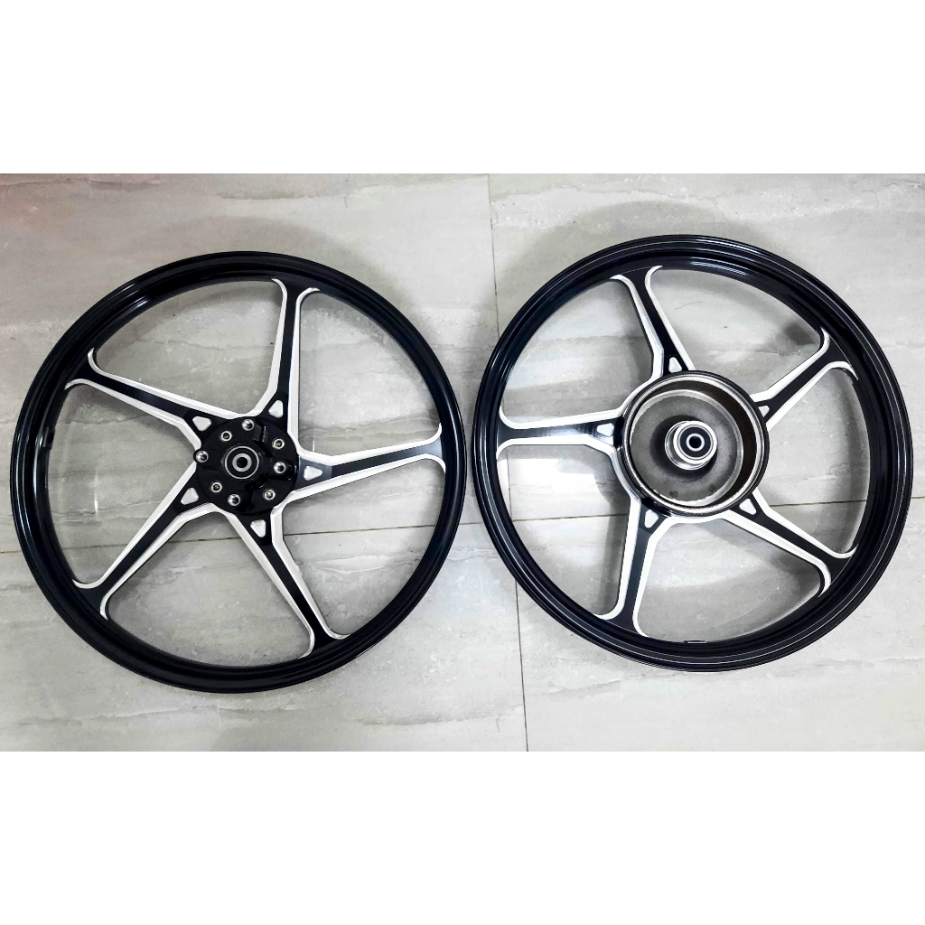 Mâm CNC AT racing cây xéo dùng cho xe Exciter 2005-2010/ Sirius/ Jupiter/ Taurus thắng đĩa bản 1.4 và 1.6