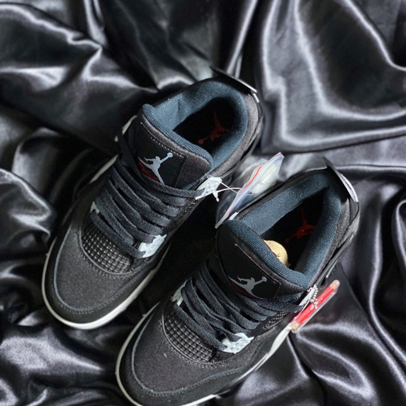 Giày JD4 Retro SE Black Canvas - Jodan4 Đen Trắng 2023